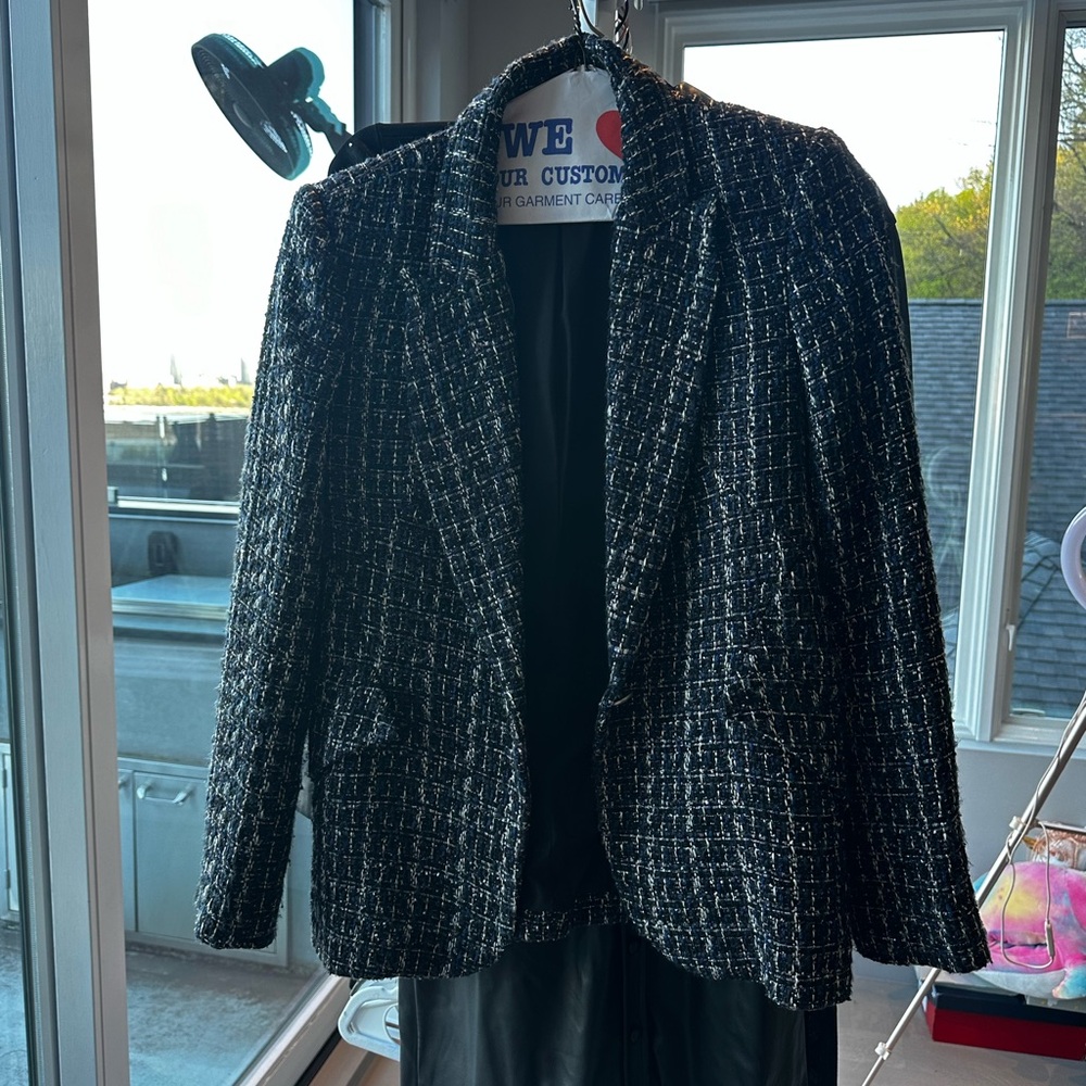 L’Agence Tweed Blazer